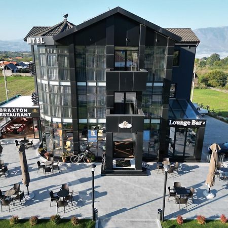 Hotel Braxton Shupenze Bagian luar foto